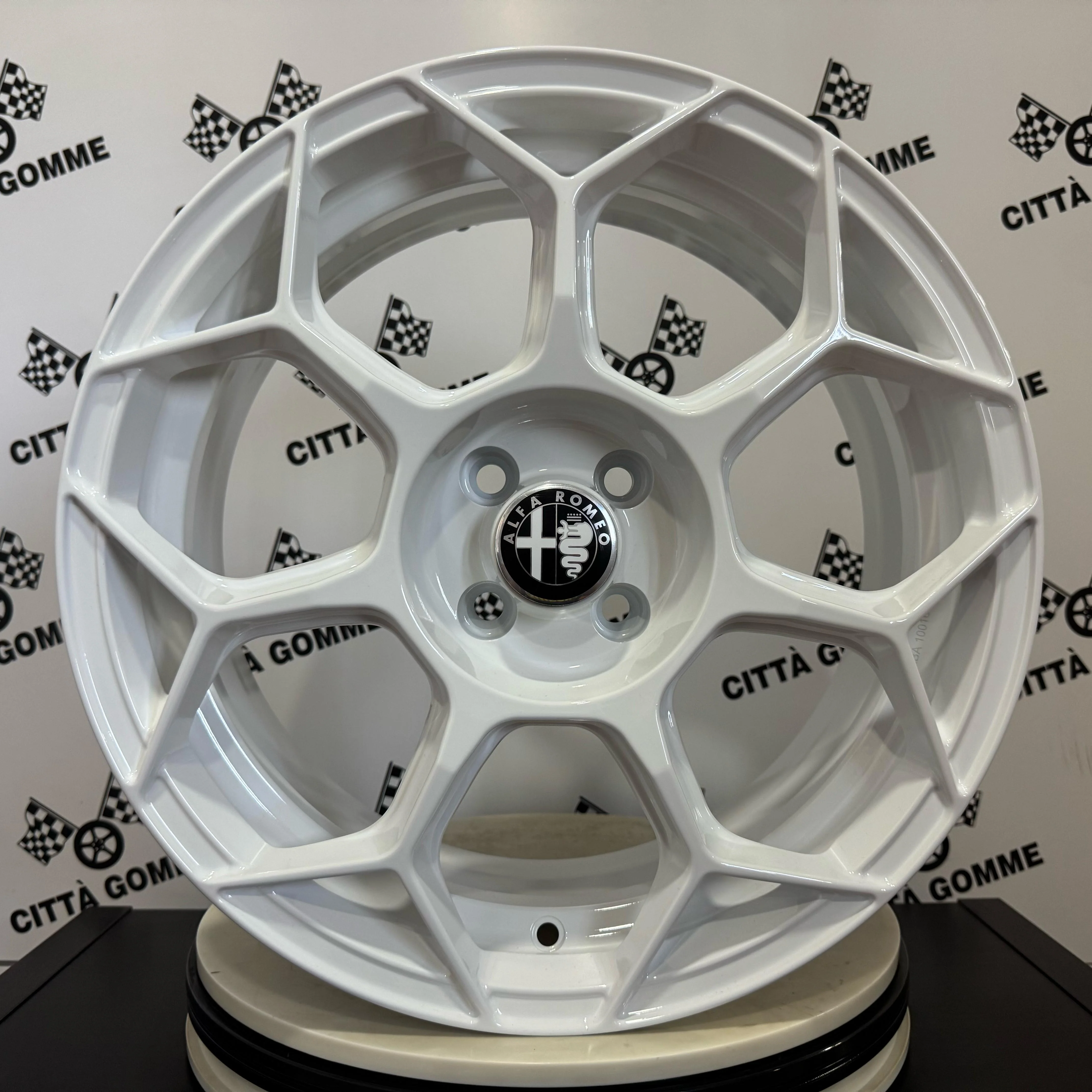 Set da 4 Cerchi in lega RACEWAY per ALFA ROMEO MITO 145 146 - Image 3