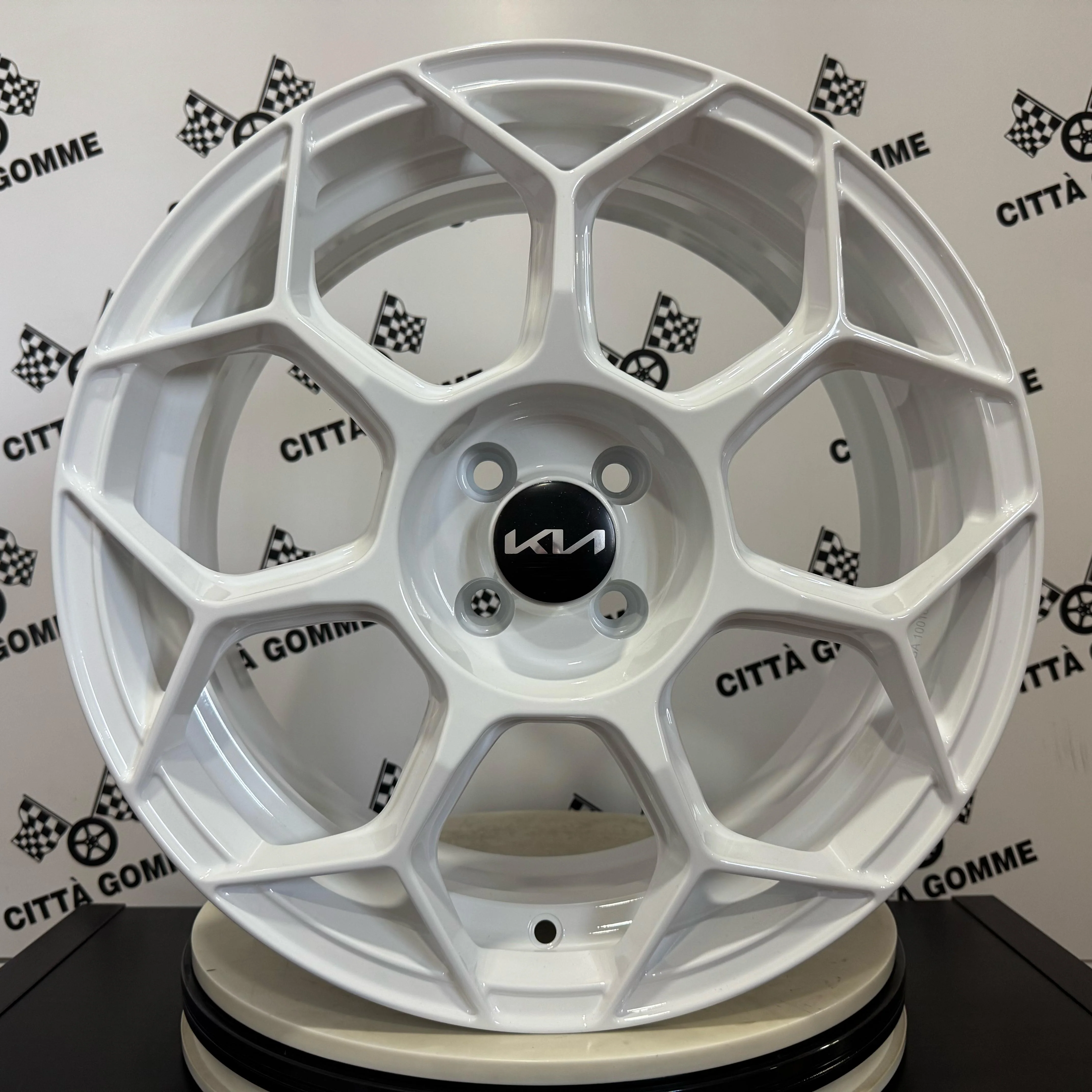 Set da 4 Cerchi in lega RACEWAY per KIA PICANTO RIO STONIC - Image 5