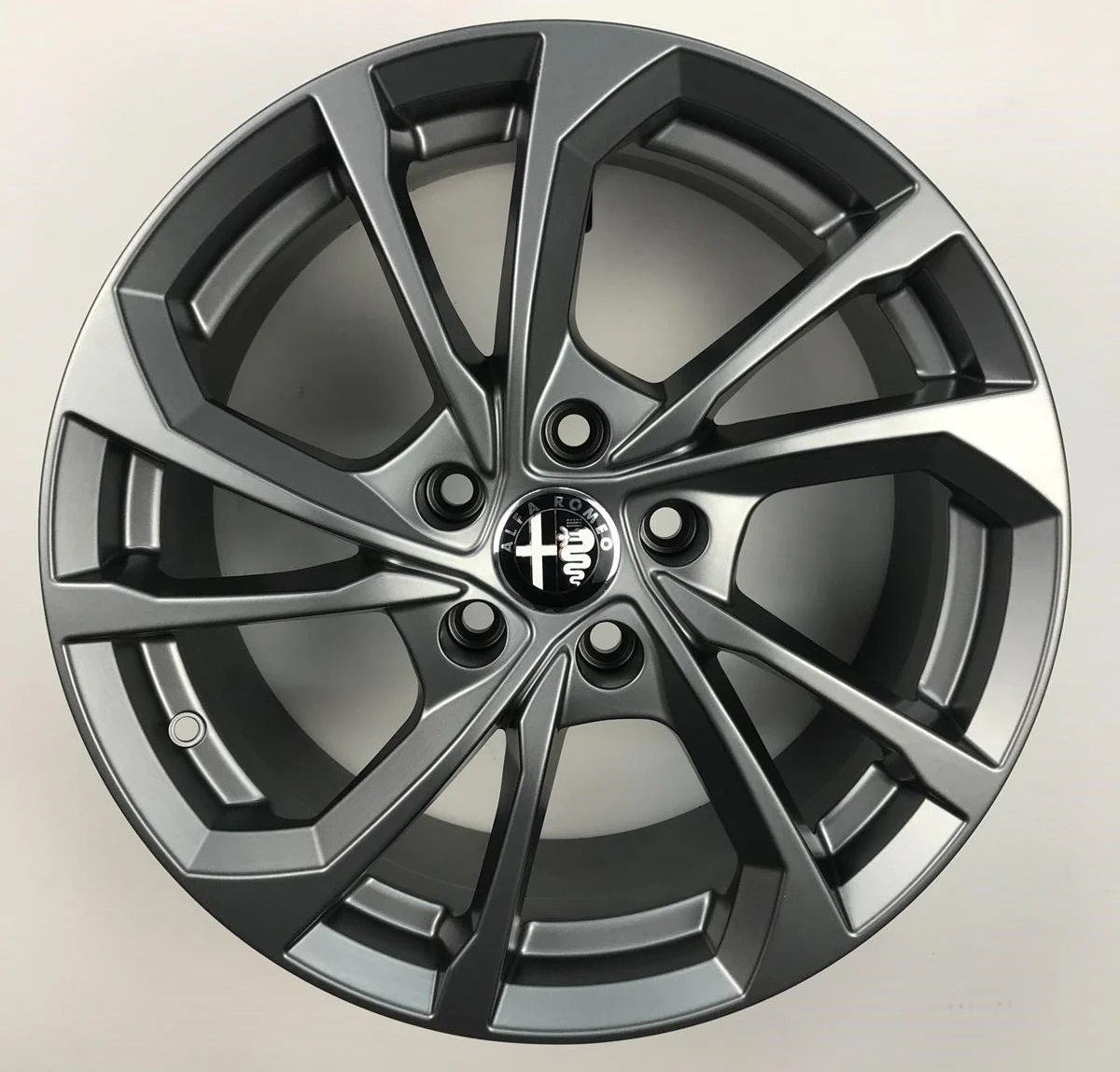 Set da 4 Cerchi in lega S5 per Alfa Romeo 147 156 164 GT - Image 2