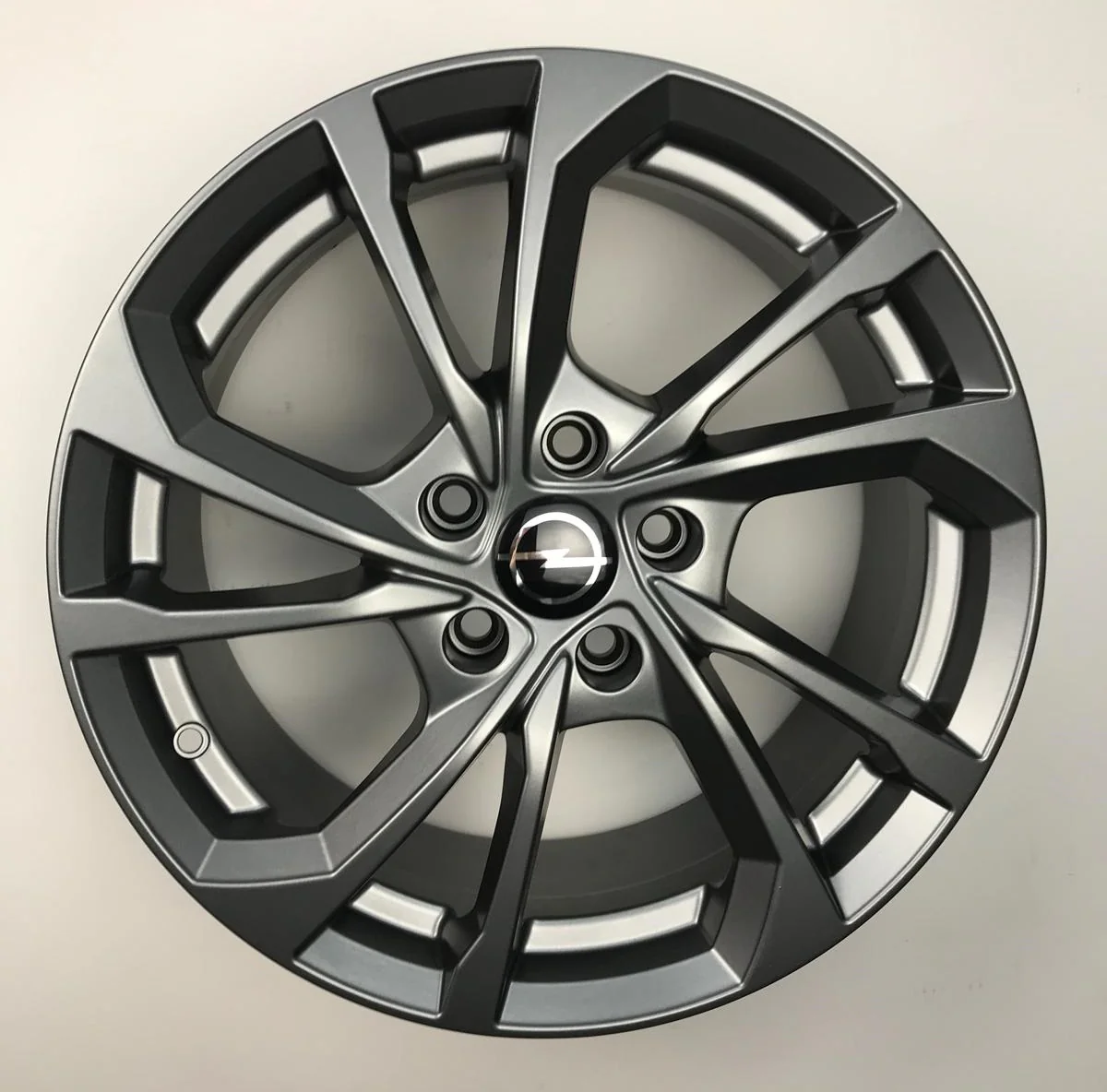 Set da 4 Cerchi in lega S5 per Opel Mokka e Mokka X Ampera e Astra K - Image 2