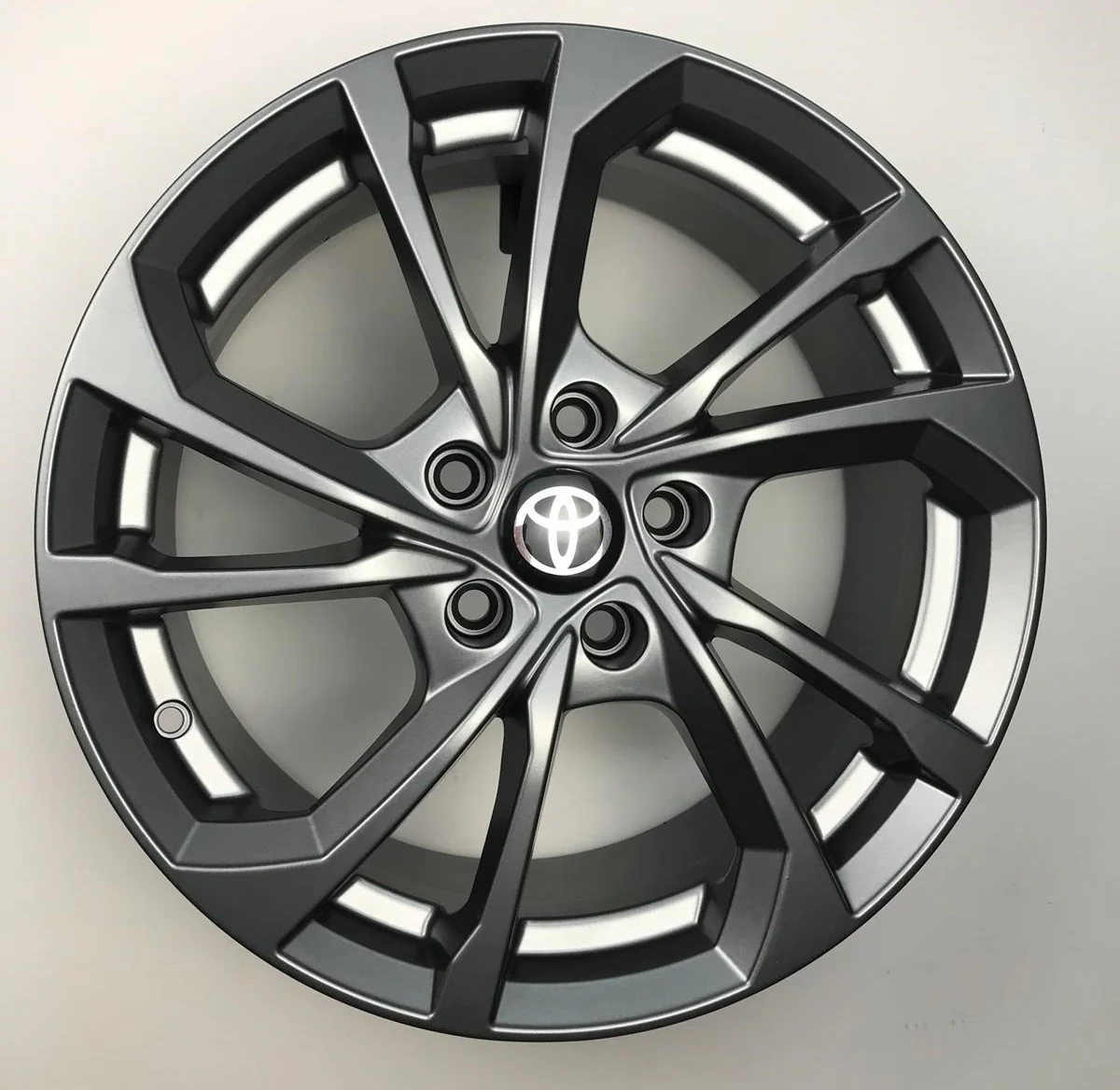 Set da 4 Cerchi in lega S5 per Toyota Auris Avensis C-hr Corolla Prius Rav4 Verso Camry - Image 2