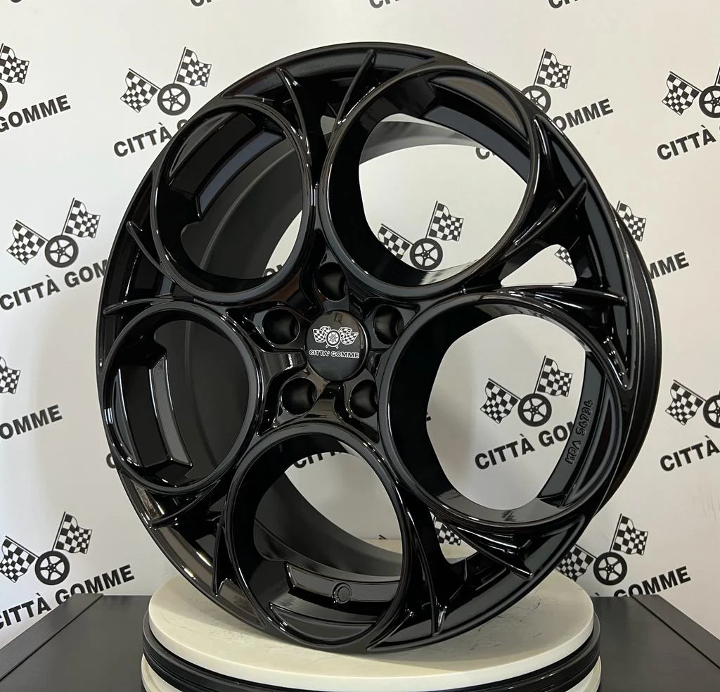 Set da 4 Cerchi in lega Scuderia per Fiat 500X Croma - Image 4