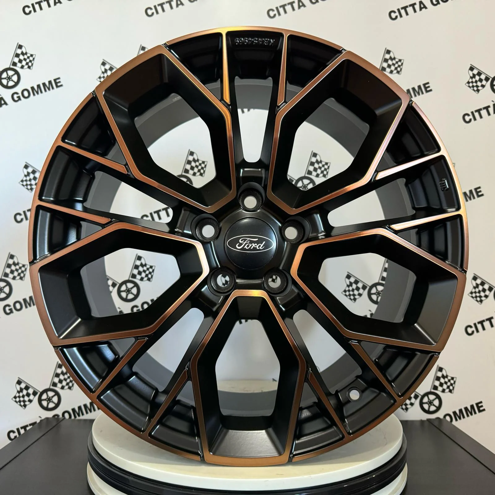 Set da 4 Cerchi in lega STILO per Ford Mustang Shelby Gt 500 / Maverick - Image 3