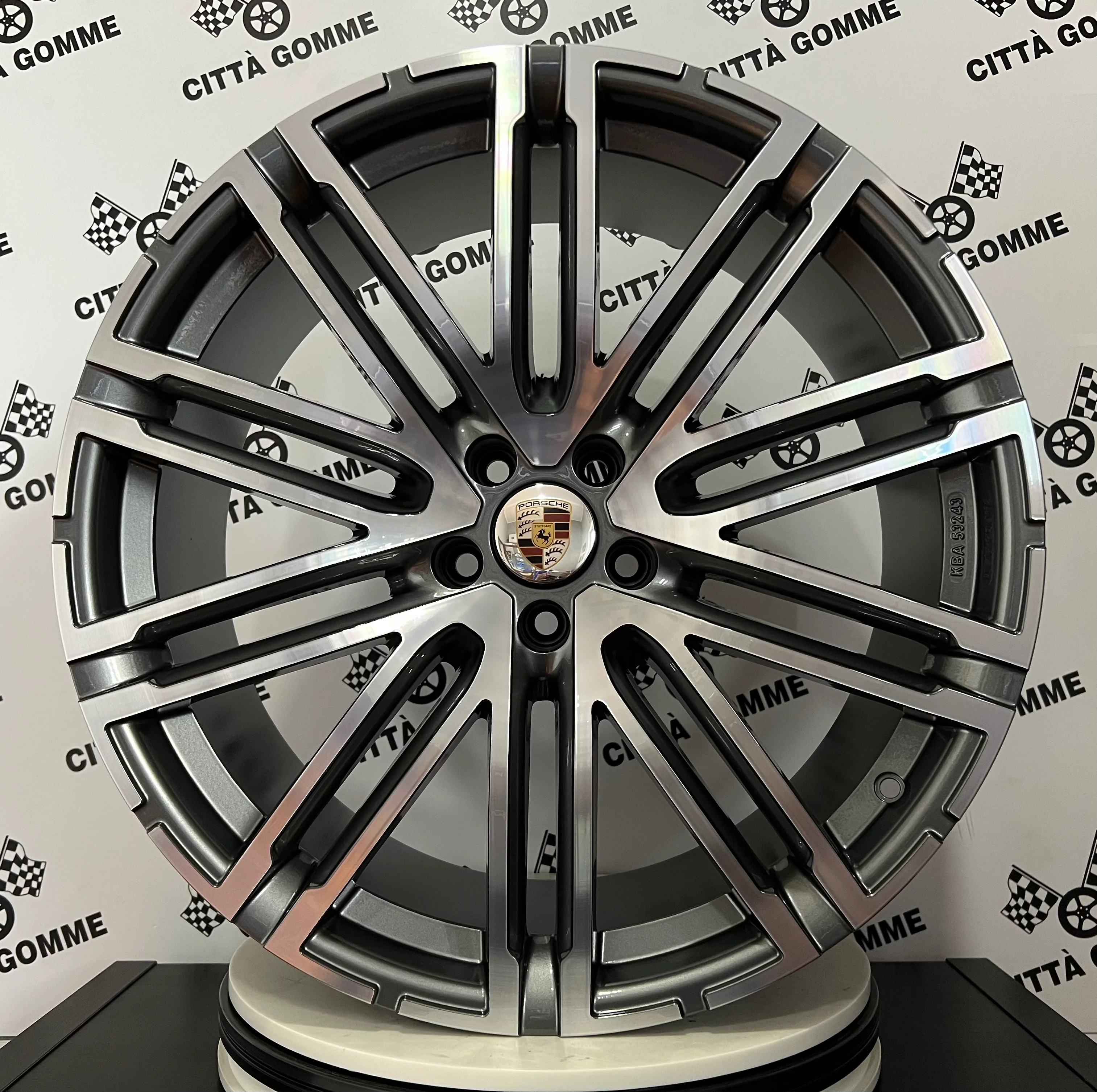 Set da 4 Cerchi in lega Targa per Porsche Macan in Doppia Misura - Image 3