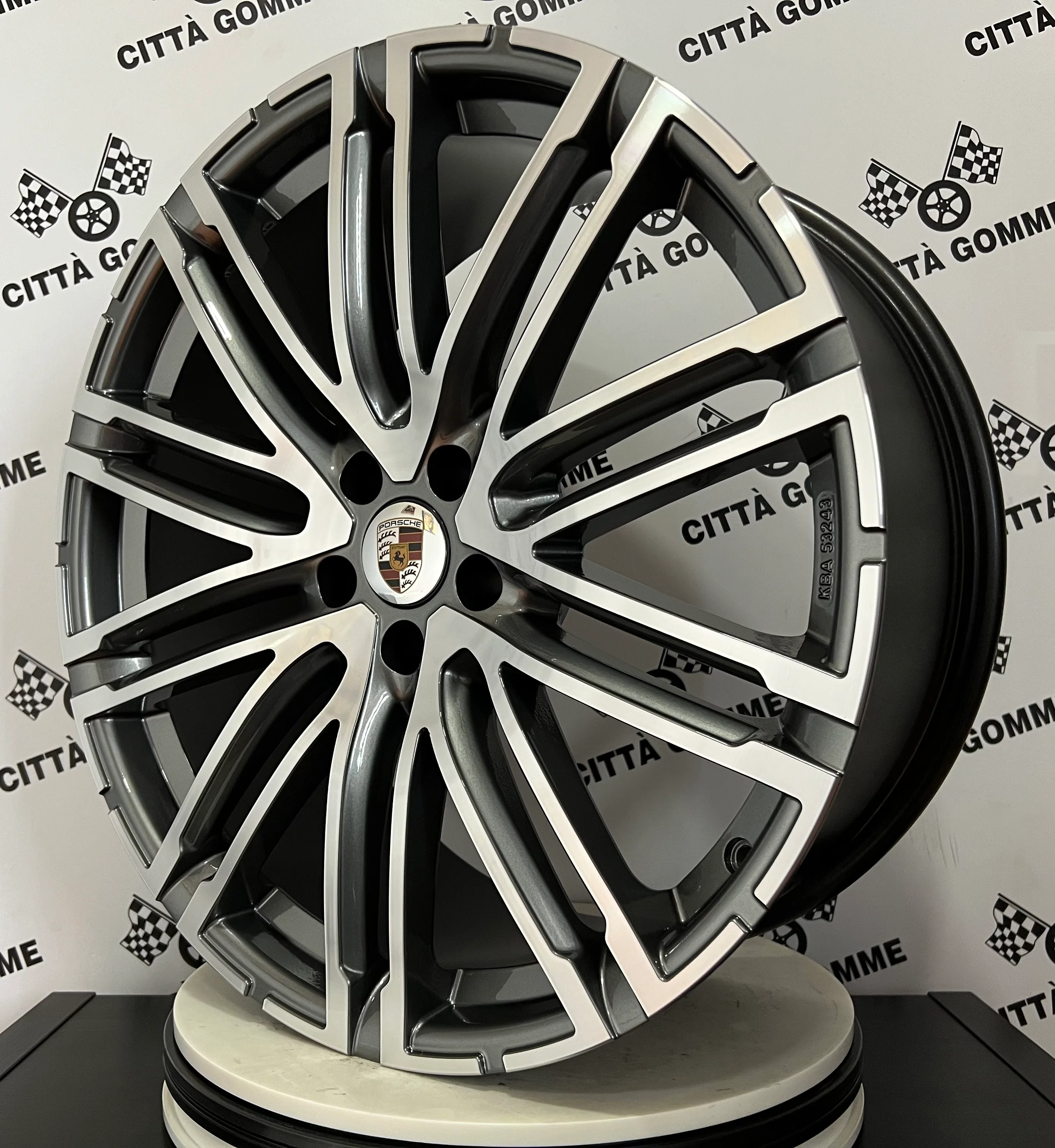 Set da 4 Cerchi in lega Targa per Porsche Macan in Doppia Misura - Image 4