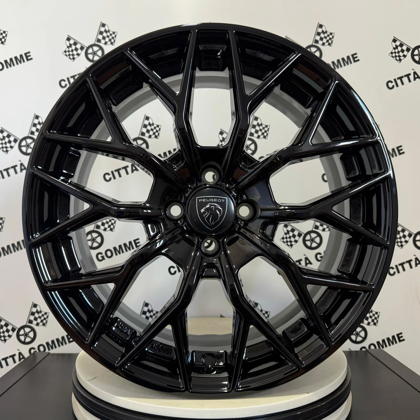 Set da 4 Cerchi in lega VIPERX per CITROEN NEMO - Image 3